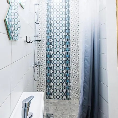 Modern Apartment On Lemkivska إلفيف المظهر الخارجي الصورة